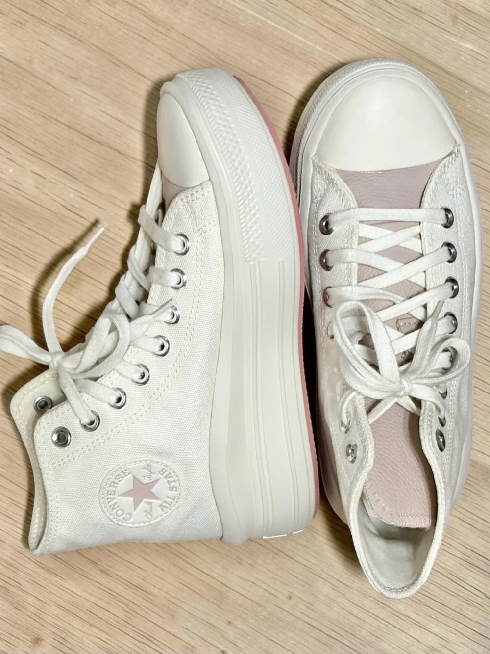Women’s Converse Chuck Taylor All Star Move Platform high top size 7